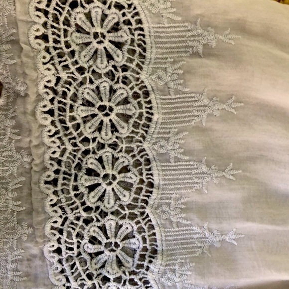 Silk/Cotton Embroidered  Blouse Size M - Picture 3 of 9
